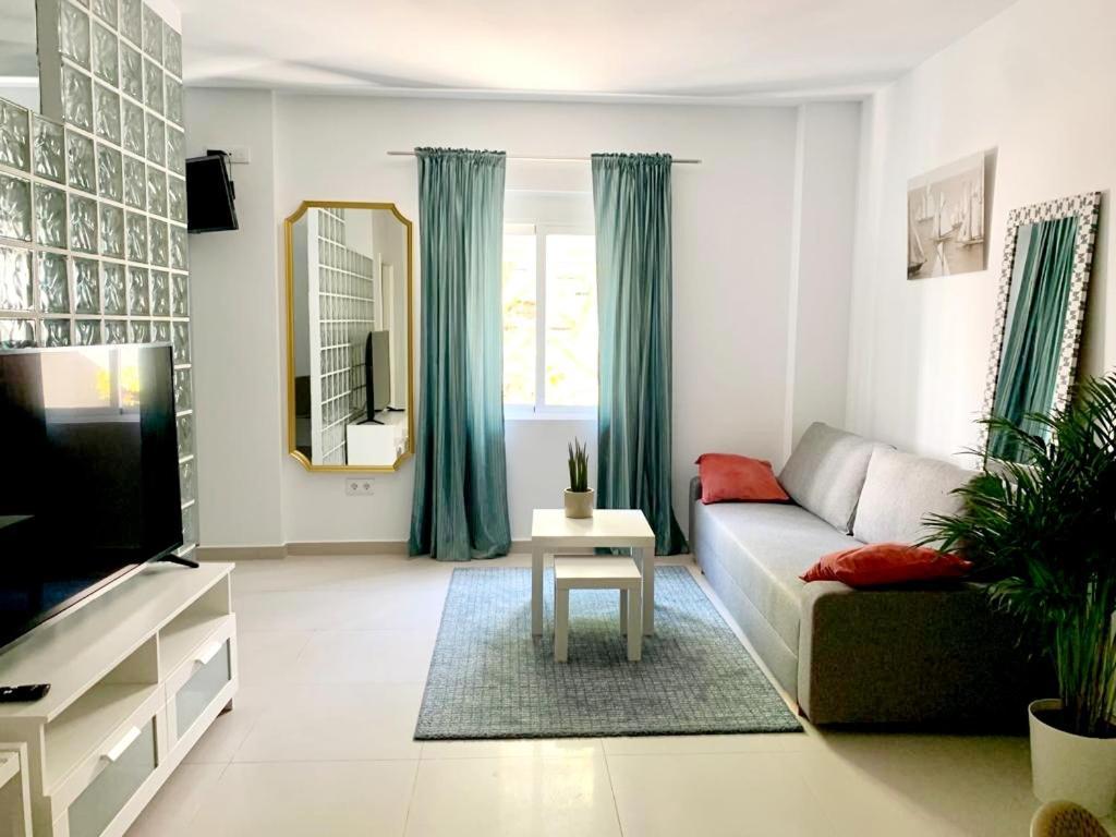 Villamartin Hotel Ghb Dehesa de Campoamor  Bagian luar foto